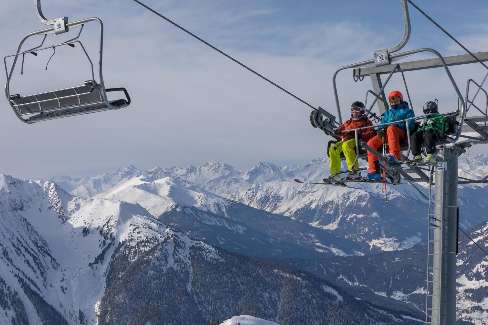 Hotel Alpen-Royal Jerzens Bagian luar foto