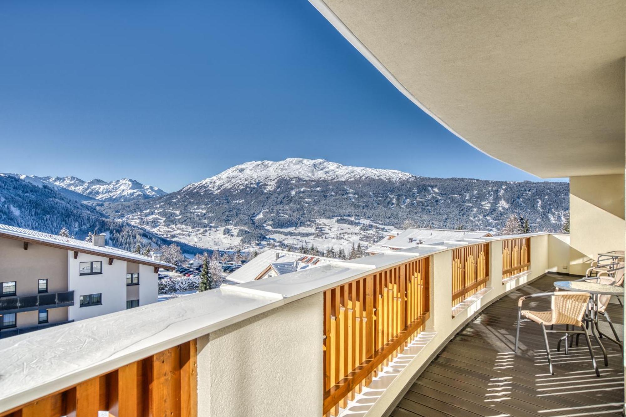 Hotel Alpen-Royal Jerzens Bagian luar foto