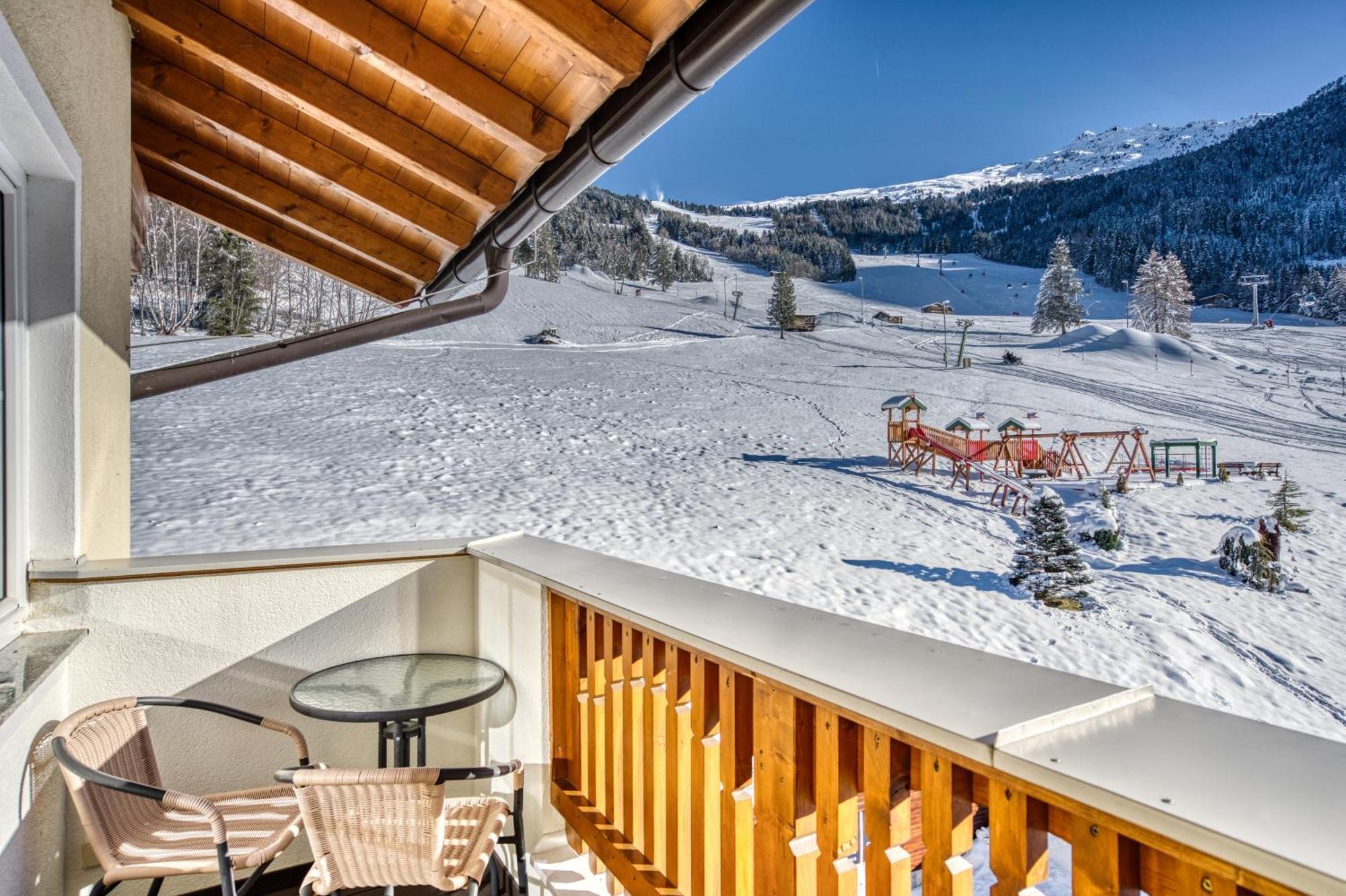 Hotel Alpen-Royal Jerzens Bagian luar foto